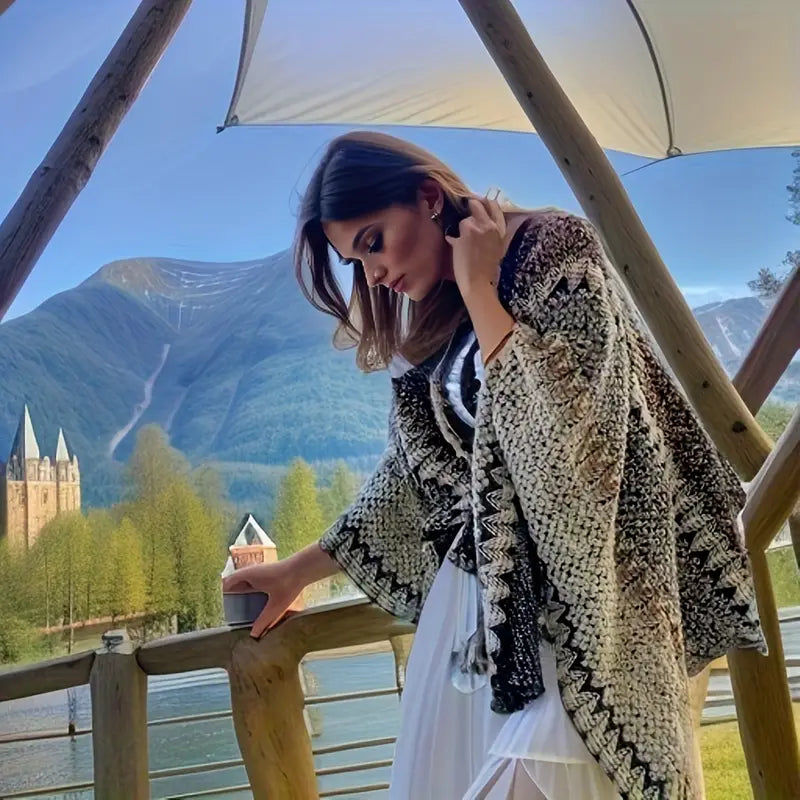 Maddie - Winter Poncho Gebreide Sjaal