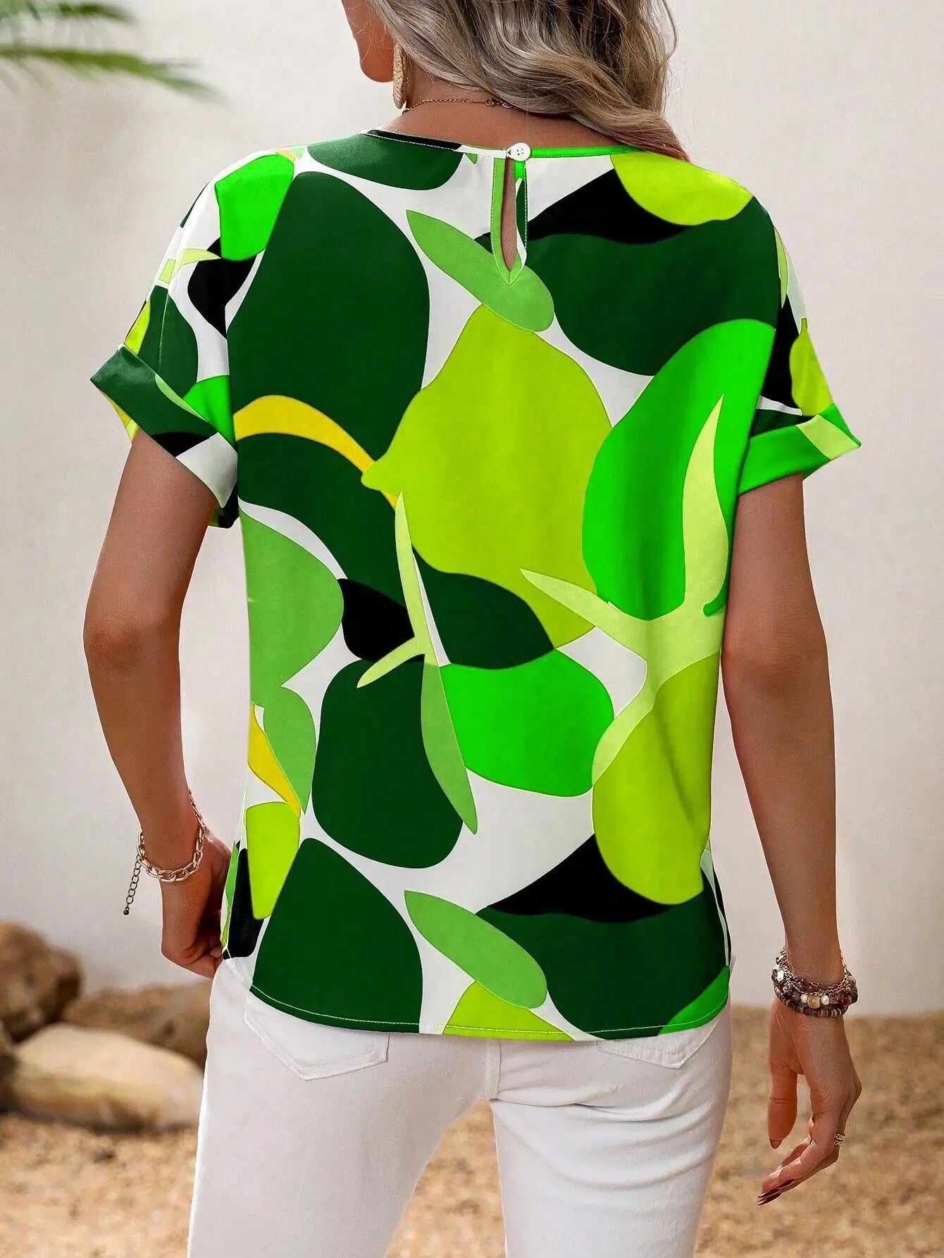 Alberta - Short Sleeve Printed Blouse