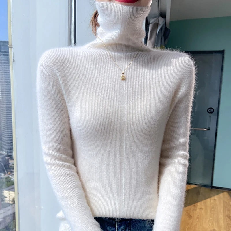 Sylvia - Slim fashionable wool sweater with high collar