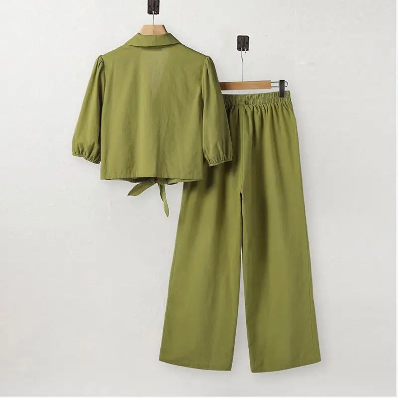 Lucretia - Stylish set for women