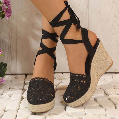 Elizabeth - Sandalen met sleehak