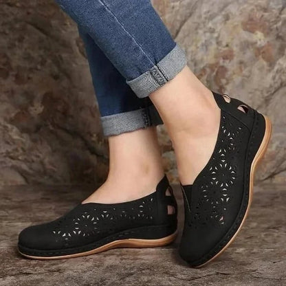 Eliza - Chaussures pour femmes avec trous élastiques