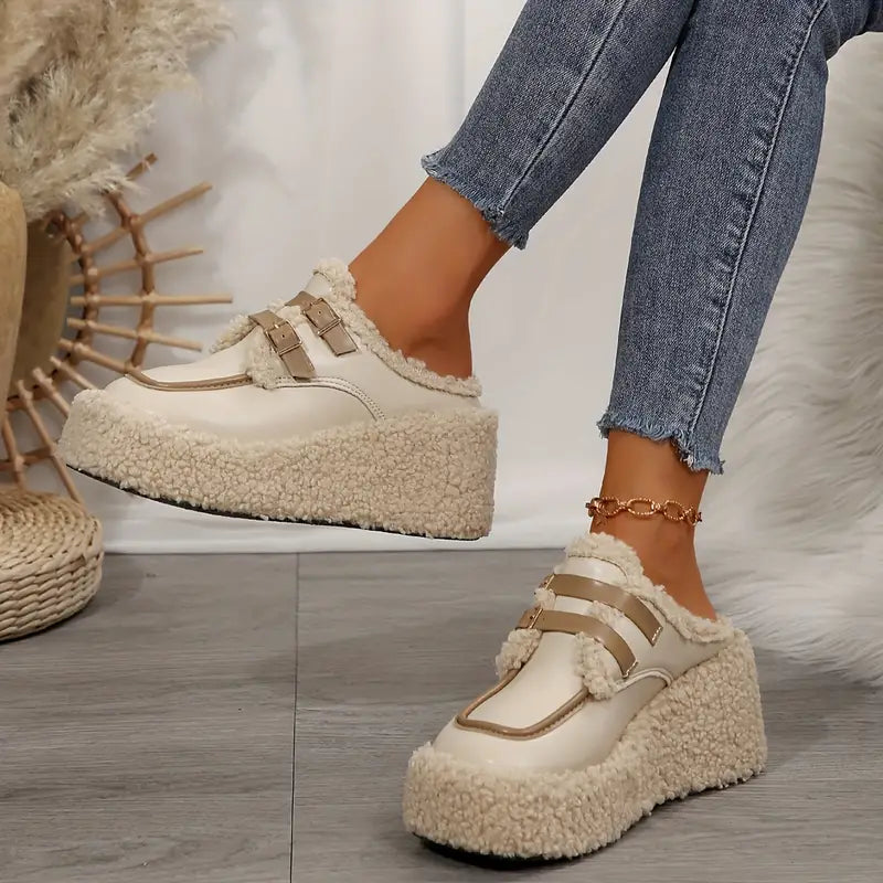 Bessie - Wedge heel loafer with thick sole