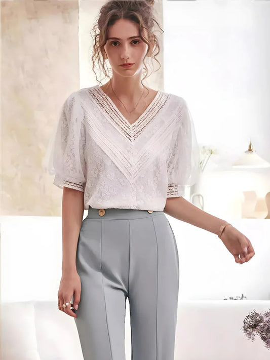 Mabel - Retro lace blouse with puff sleeves