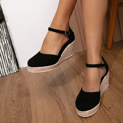 Loise | Beautiful chic wedge heels