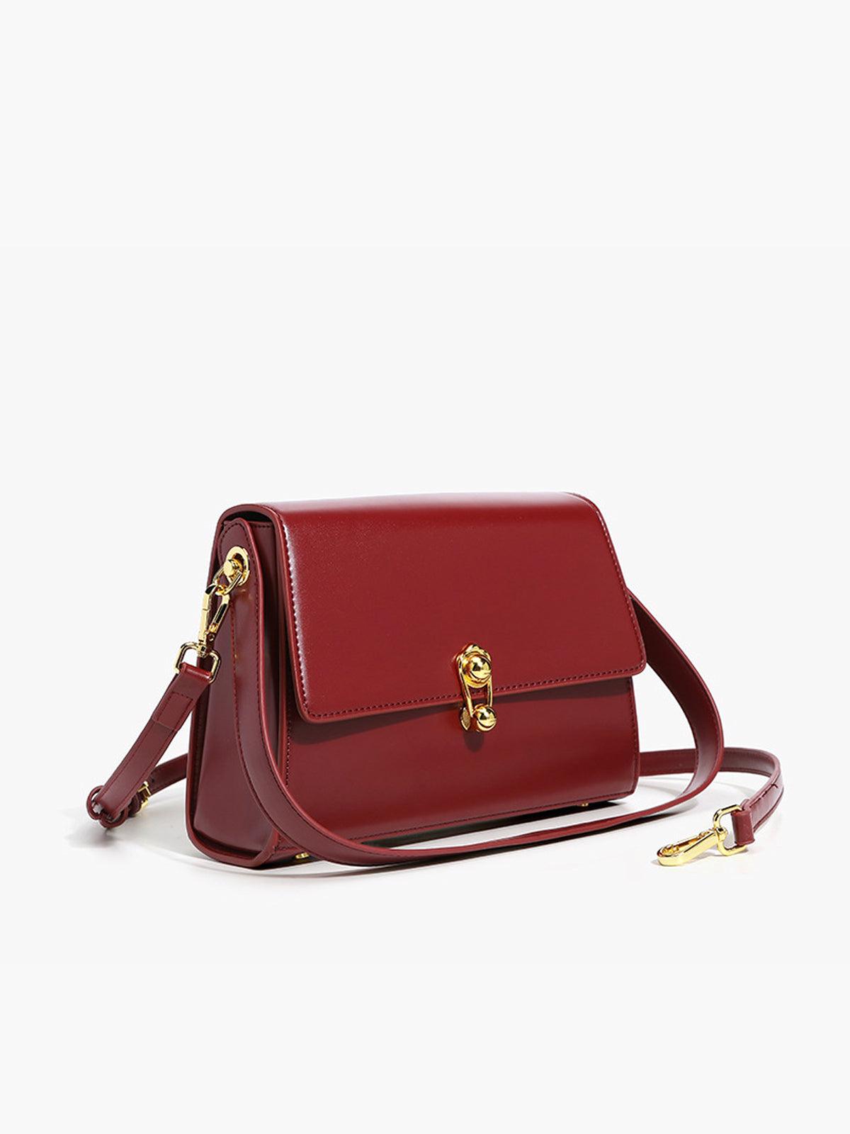 Dior | Simple and stylish bag