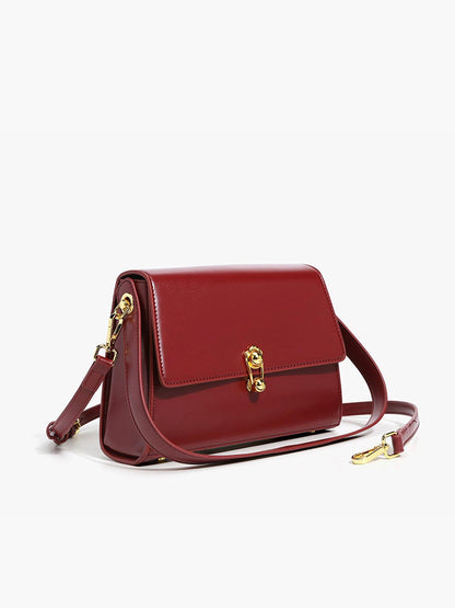 Dior | Simple and stylish bag