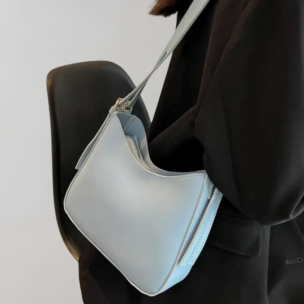 Minimalist crossbody bag
