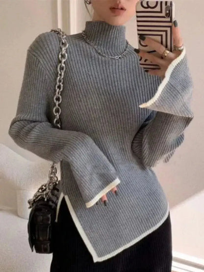 Mallory - knitted sweater with flared sleeves