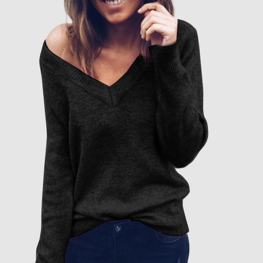 Irene - Knitted sweater with V-neck and loose neckline