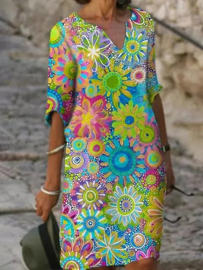 Effie - Zomerse jurk met V-hals en print