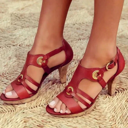 Cynthia - Uitgeholde sandalen