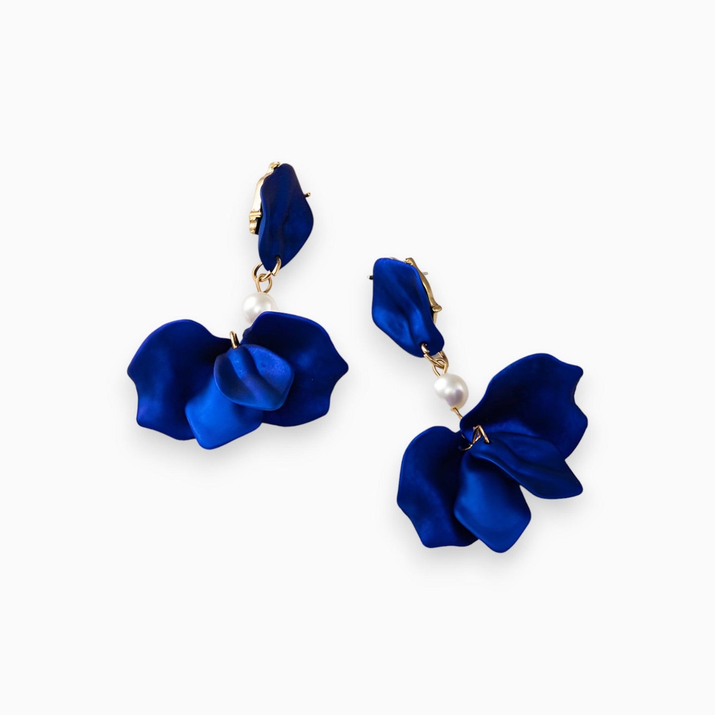 Coline | Modern and stylish earrings
