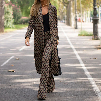 Fiona - Neues Set mit geometrischem Druck