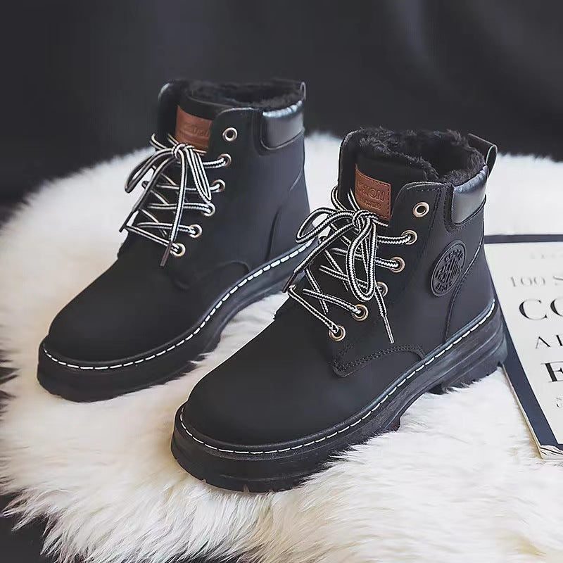 De veterlaarzen maken een comeback – shop ze hier De veterlaarzen maken een comeback – shop ze hier