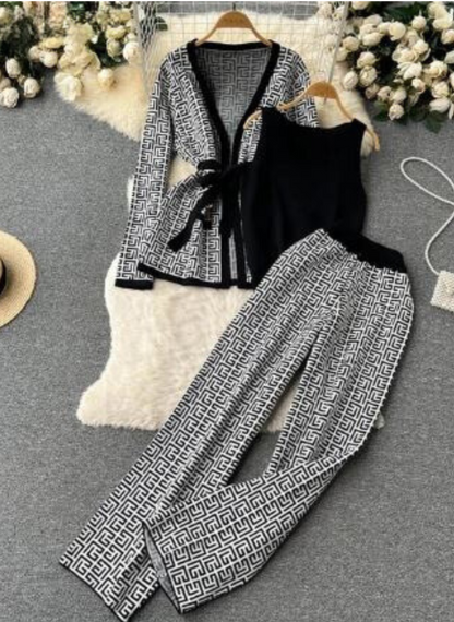 Olive -Driedelige set met modeprint